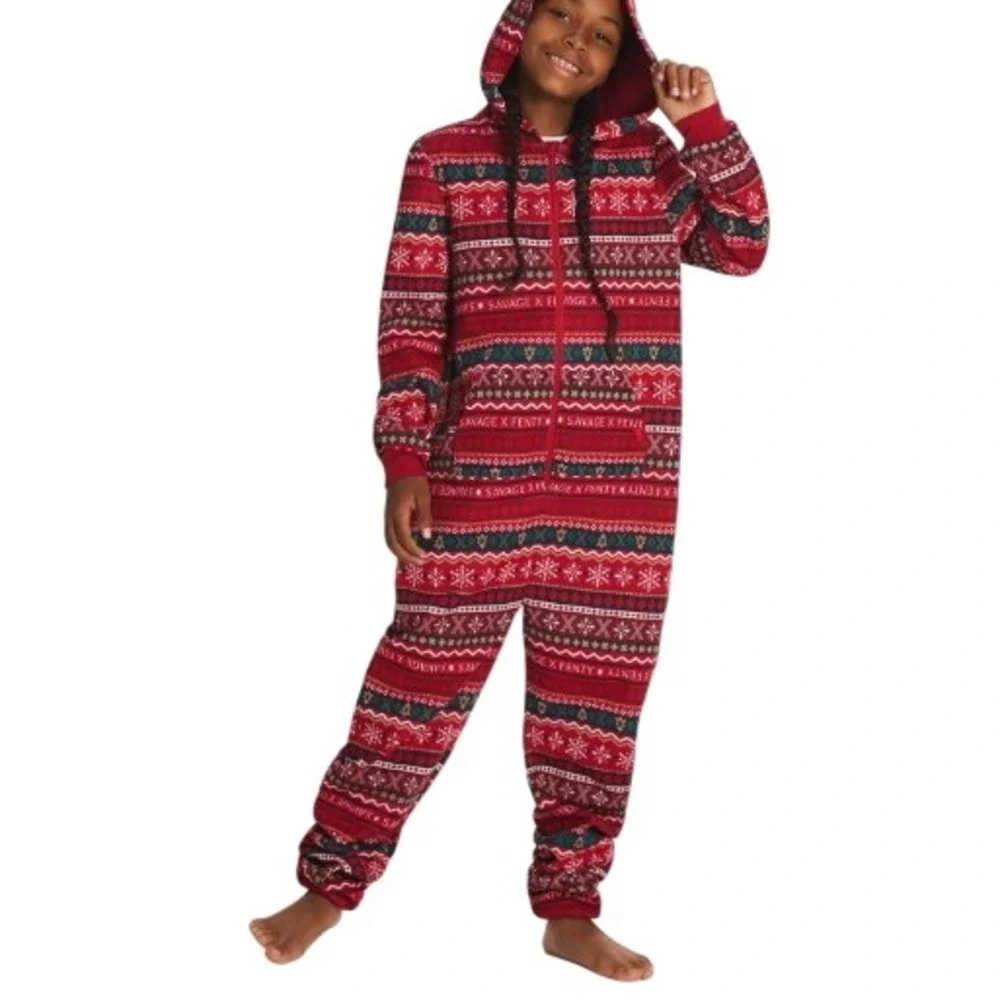 Savage X Fenty‎ Forever Savage Hooded Kids Onesie Timeless Red Winter Knit XL